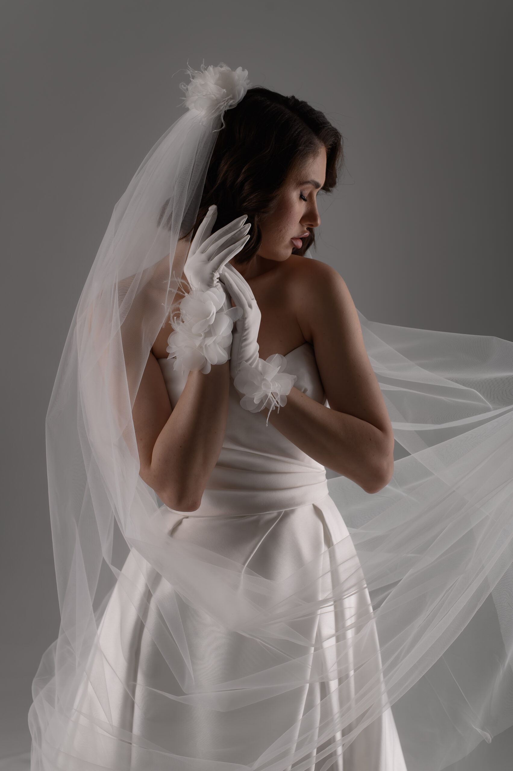 Daisy 3D Flower Comb Veil: Timeless Elegance - Image 10