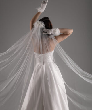 Daisy 3D Flower Comb Veil: Timeless Elegance