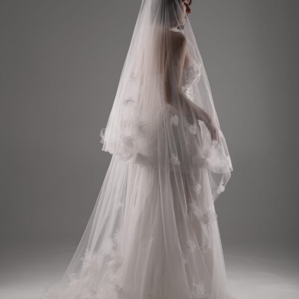 Peony 3D flowers veil