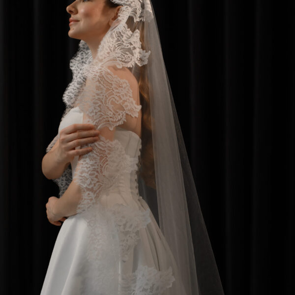 Mantilla Ophelia Mantilla Ophelia